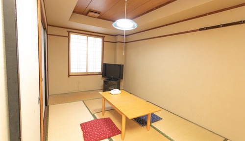 Japanese Style Room for 2 Guests with Shared Bathroom and Toilet