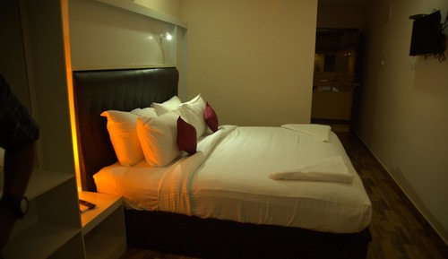 Deluxe Double Room Non A/C