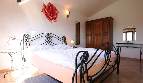 Luxury Apartment (9)