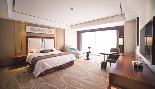 Deluxe Room, 1 King Bed, Non Smoking