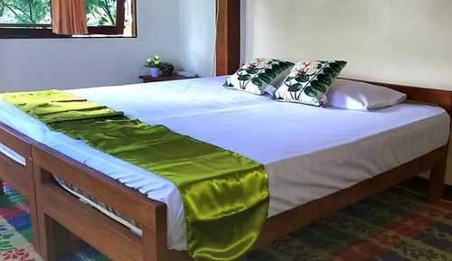 Economy Twin Room