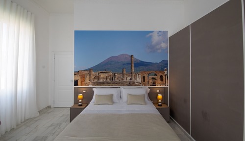 Quadruple Room (Pompei)