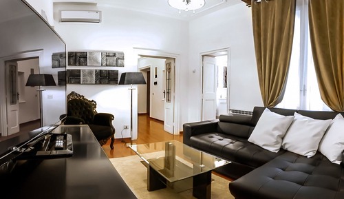 Apartment (3 Bedrooms)