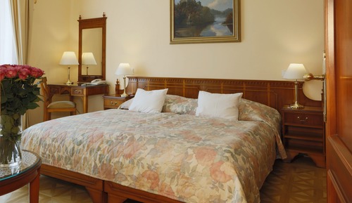 Standard Suite