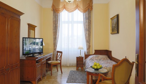 Standard Single Room