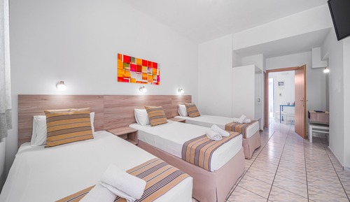 Superior Apartment, 3 Twin Beds