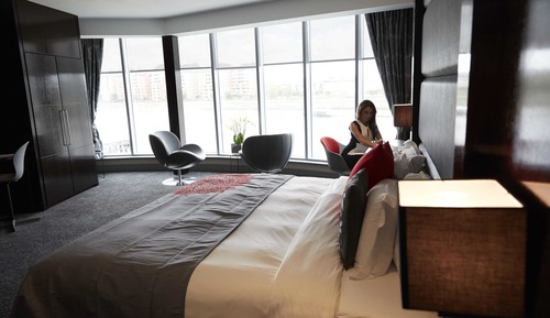 Emperor Suite, river view