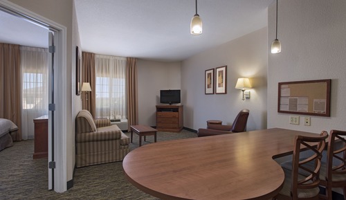 Studio Suite, 1 Queen Bed, Accessible Bathtub (Communications, Accessible Tub)