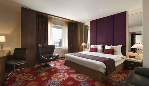 Junior Suite, 1 King Bed, Non Smoking