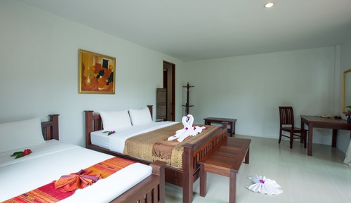 Deluxe Villa, 1 King Bed, Non Smoking, Pool View