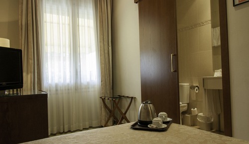 Single Room
