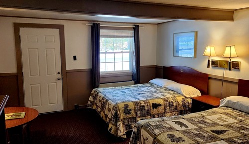 Basic Double Room, 2 Queen Beds