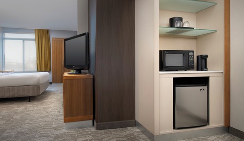 Studio, Multiple Beds (Mobility/Hearing Accessible, Tub)