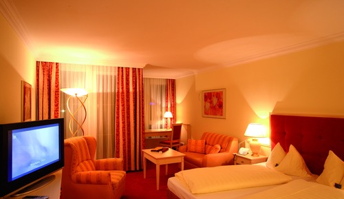 Deluxe Double Room, 1 Double Bed, Garden View
