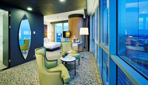 Family Suite, 1 King Bed