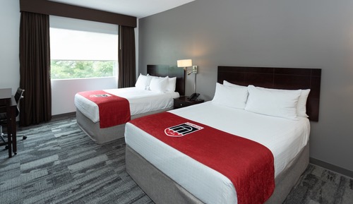 Select Queen Room