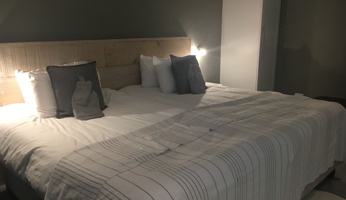 Aloe Double Guest room (8)