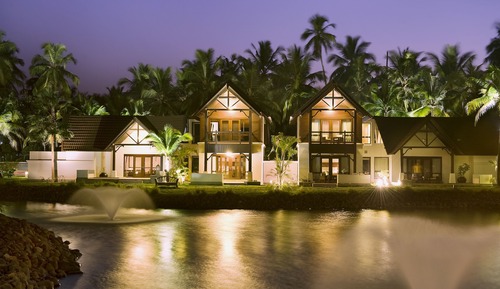 Luxury Lagoon View Suite