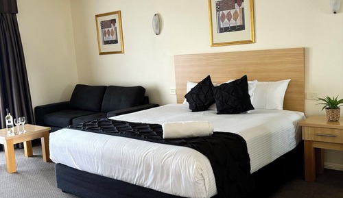 Executive Studio Room