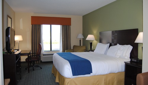Standard Room, 1 King Bed