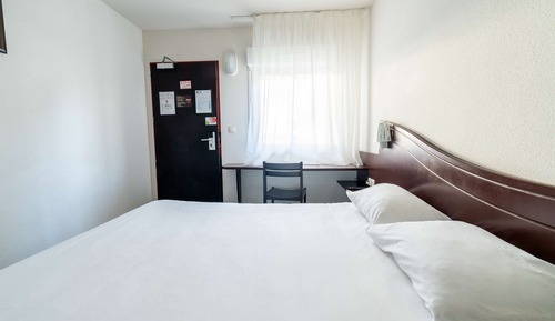 Standard Room, 1 Double Bed