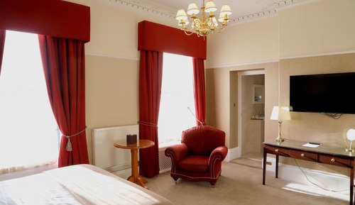 Classic Twin Room