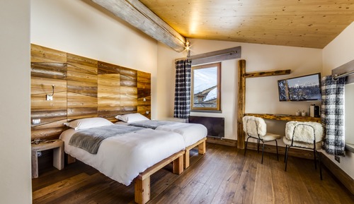 Superior Twin Room