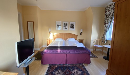 Double Room, Private Bathroom