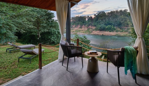 River Suite (private garden)