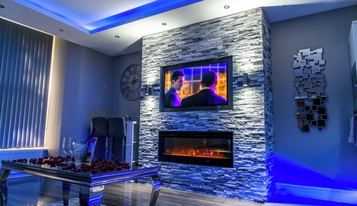 Royal Apartment, Hot Tub (The Royal Spa Suite)