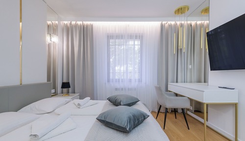 Apartment (D 28)