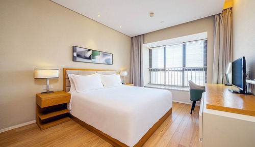 Suite, 1 Bedroom (Bath Shower Combination)