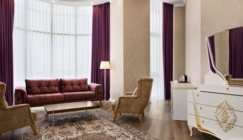 Executive Suite, 1 King Bed, Non Smoking