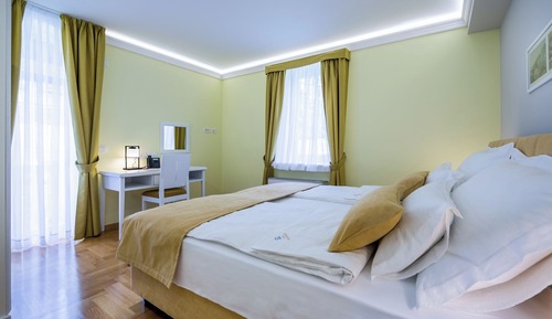 Apartment, Balcony (205)