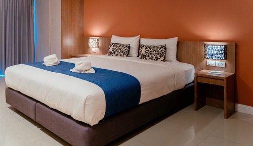 Standard Double Room, 1 King Bed, Non Smoking