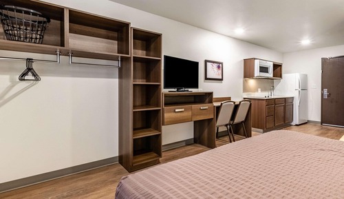 Room, 1 Queen Bed, Accessible, Non Smoking (Bathtub)