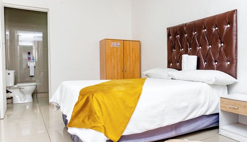 Double Room 6