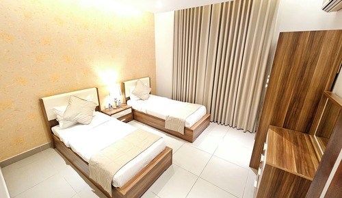 Royal Room