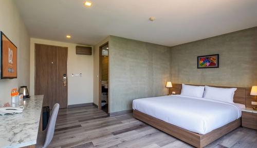 Deluxe Premier Room