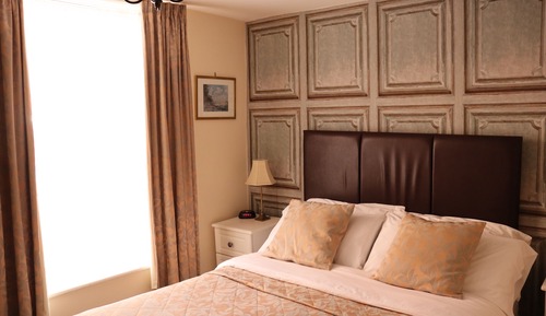 Double Room, Private Bathroom