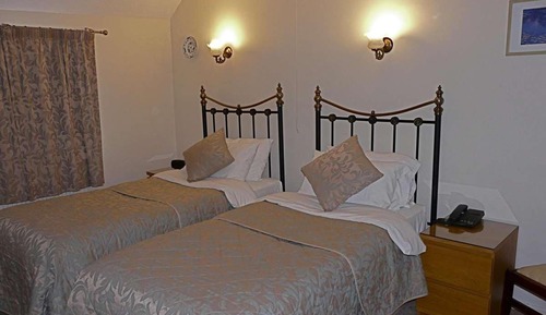 Twin Room, Private Bathroom