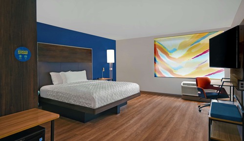 Room, 1 King Bed, Accessible, Bathtub