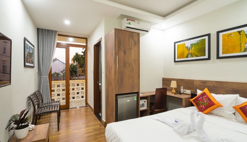 Deluxe Double or Twin Room, City View