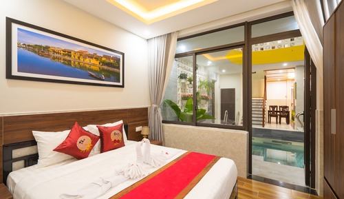 Deluxe Double Room, Pool View