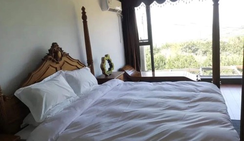 Maestro Bed