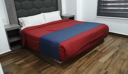 Standard Room, 1 King Bed, Mobility Accessible