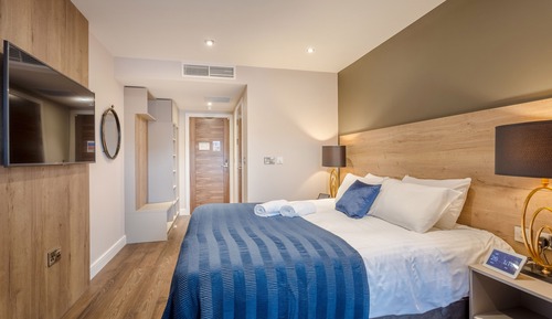 Classic Triple Room