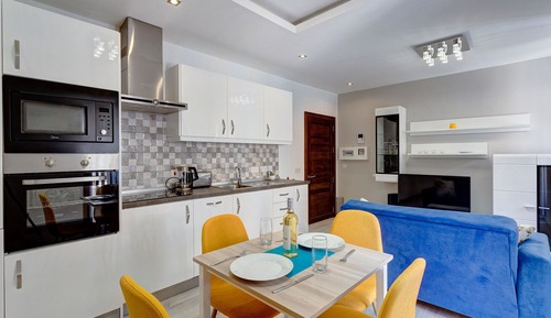 Apartment (1 Bedroom)