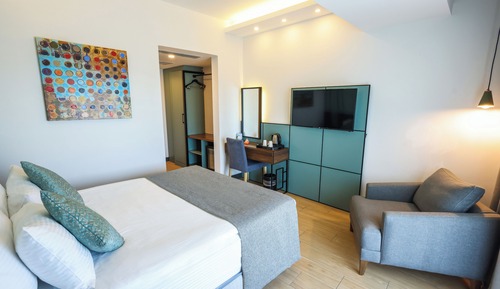 Standard Room, City View