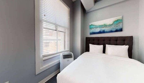 Deluxe Studio, Bunk Bed